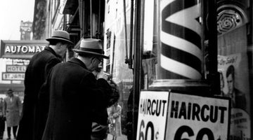 History of the Barber Pole | More Than Just a Stripy Stick
